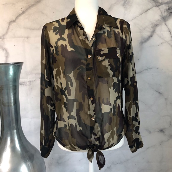 Speed Limit Tops - Camo Print Sheer Blouse Size Large